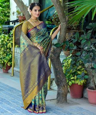 Woven Design Zari Kanjeevaram Saree 2