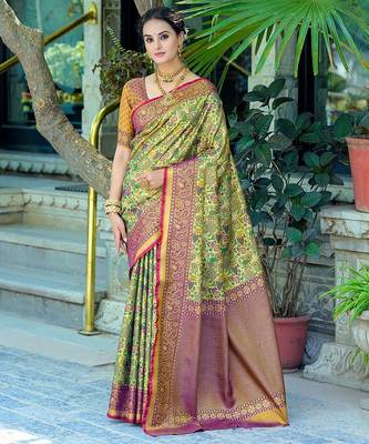 Ethnic Motifs Woven Design Zari Kanjeevaram Saree 1