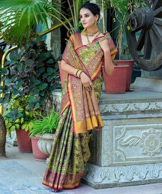 Ethnic Motifs Woven Design Zari Kanjeevaram Saree 2