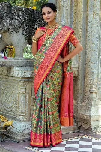 Ethnic Motifs Woven Design Zari Kanjeevaram Saree
