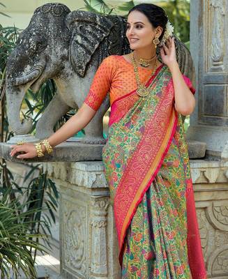 Ethnic Motifs Woven Design Zari Kanjeevaram Saree 4