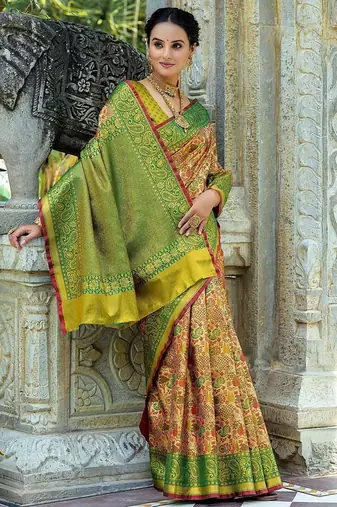 Ethnic Motifs Woven Design Zari Kanjeevaram Saree