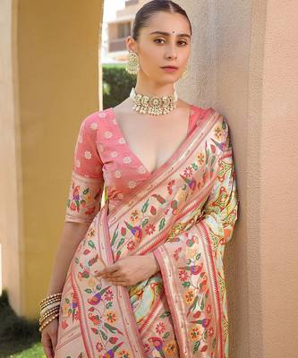 Ethnic Motifs Woven Design Zari Paithani Saree 3