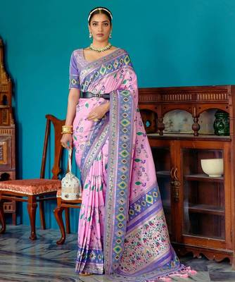Ethnic Motifs Woven Design Zari Paithani Saree 1