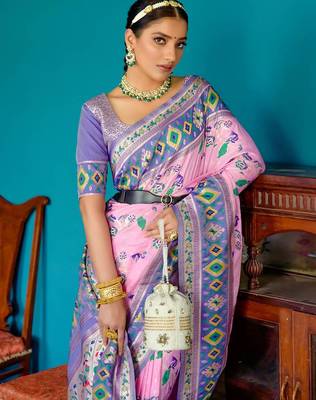 Ethnic Motifs Woven Design Zari Paithani Saree 4