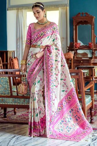 Ethnic Motifs Woven Design Zari Art Silk Paithani Saree