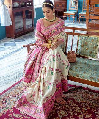 Ethnic Motifs Woven Design Zari Art Silk Paithani Saree 2