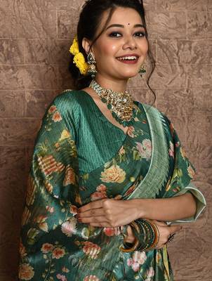Floral Printed Saree 3