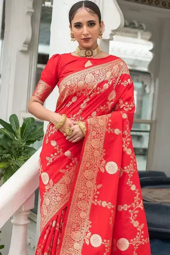 Woven Design Zari Banarasi Saree