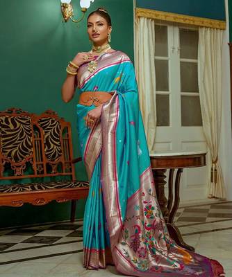 Ethnic Motifs Woven Design Zari Paithani Saree 1