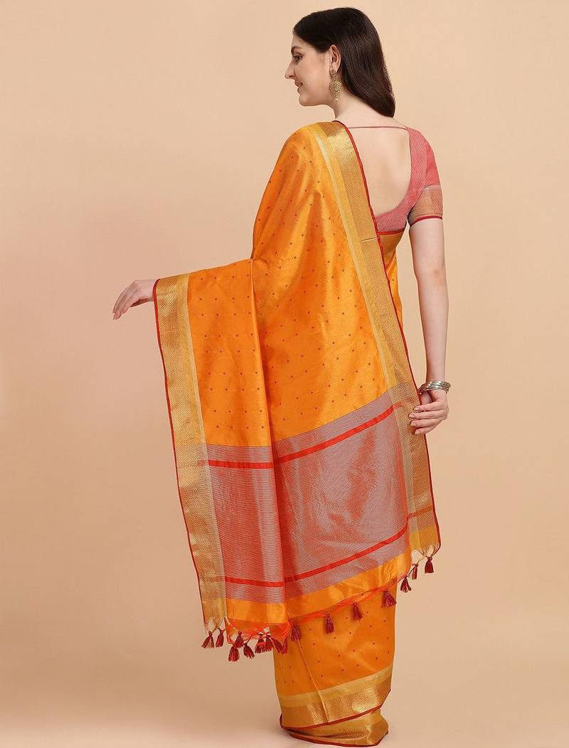 Woven Design Zari Silk Cotton Bandhani Saree