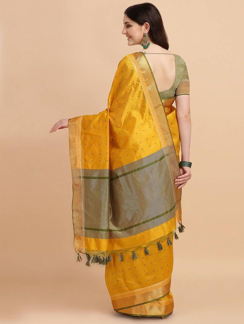 Woven Design Zari Silk Cotton Bandhani Saree