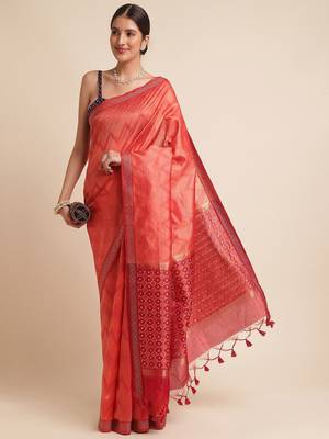 Geometric Printed Zari Leheriya Saree 4