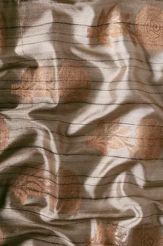 Floral Zari Jute Cotton Baluchari Saree