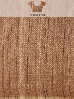 Green & Copper-Toned Ethnic Motifs Zari Jute Cotton Baluchari Saree 8