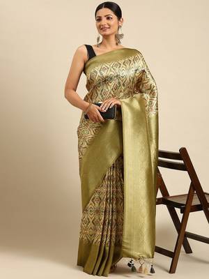 Cream-Coloured & Olive Green Ethnic Motifs Silk Blend Banarasi Saree 1