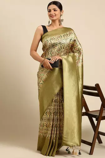 Cream-Coloured & Olive Green Ethnic Motifs Silk Blend Banarasi Saree