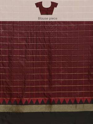 Maroon & Brown Checked Zari Banarasi Saree 7