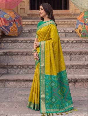 mustard color soft silk blend woven jari jacquard designer ethnic partywear saree 3