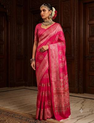 pink color crepe  saree with smart digital print 1