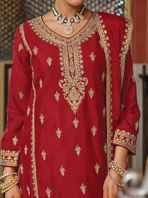 Adults-Women Woven Design Embroidered Kurta with Palazzos & Dupatta 3