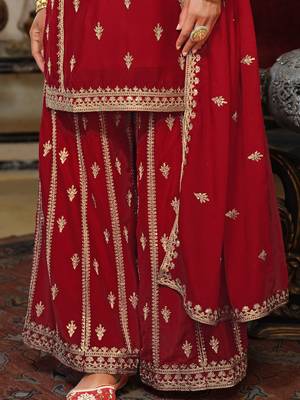 Adults-Women Woven Design Embroidered Kurta with Palazzos & Dupatta 7