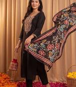 Women Ethnic Motifs Embroidered Regular Thread Work Kurta with Trousers & With Dupatta