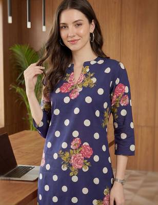 Women Floral Printed Regular Pure Cotton Kurta with Trousers 3