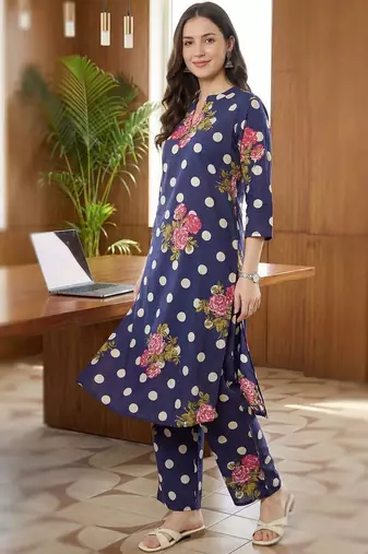 Women Floral Printed Regular Pure Cotton Kurta with Trousers