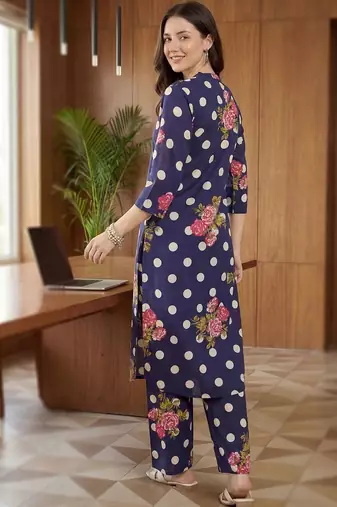 Women Floral Printed Regular Pure Cotton Kurta with Trousers