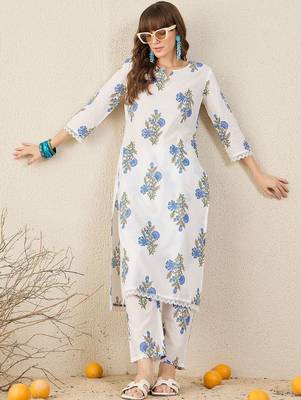 Women Floral Printed Regular Pure Cotton Kurta with Trousers 1