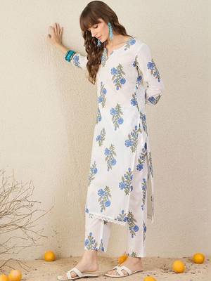 Women Floral Printed Regular Pure Cotton Kurta with Trousers 6