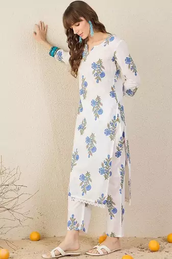 Women Floral Printed Regular Pure Cotton Kurta with Trousers