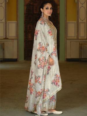 Women Floral Embroidered Regular Mirror Work Kurta with Palazzos & With Dupatta 4