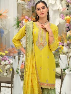 Women Ethnic Motifs Embroidered Regular Sequinned Kurta with Sharara & With Dupatta 2