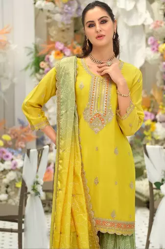 Women Ethnic Motifs Embroidered Regular Sequinned Kurta with Sharara & With Dupatta