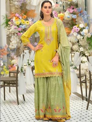 Women Ethnic Motifs Embroidered Regular Sequinned Kurta with Sharara & With Dupatta 5