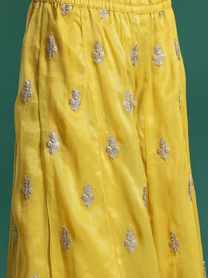 Ethnic Motifs Embroidered Sequinned Kurta with Palazzos & With Dupatta 3