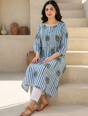 Women Printed Regular Pure Cotton Kurta with Trousers 5