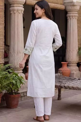 Women Ethnic Motifs Embroidered Regular Mirror Work Pure Cotton Kurta with Trousers & With Dupatta