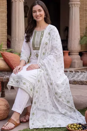 Women Ethnic Motifs Embroidered Regular Mirror Work Pure Cotton Kurta with Trousers & With Dupatta