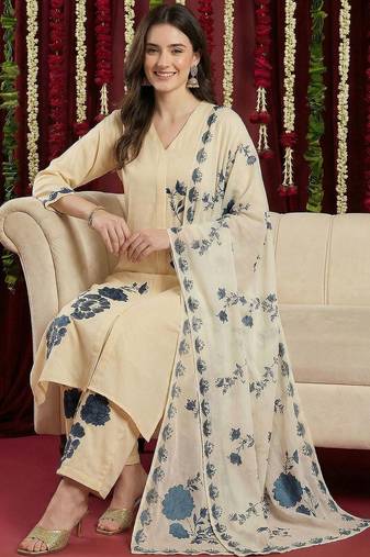 Women Floral Printed Regular Kurta with Palazzos & With Dupatta