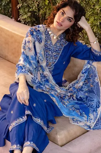 Women Ethnic Motifs Embroidered Regular Thread Work Kurta with Patiala & With Dupatta