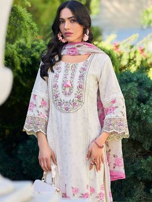 Women Floral Embroidered Regular Thread Work Linen Kurta with Trousers & With Dupatta 5