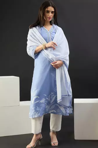 Women Printed Regular Linen Kurta with Trousers & With Dupatta