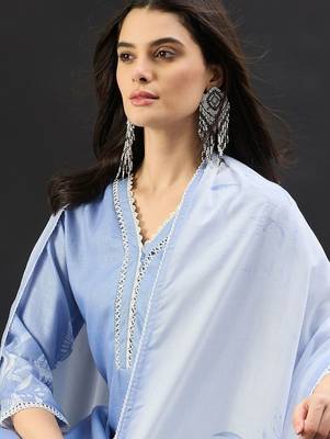 Women Printed Regular Linen Kurta with Trousers & With Dupatta 2
