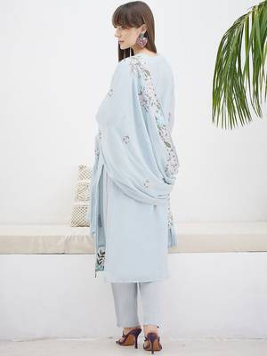 Floral Embroidered Thread Work Pure Cotton Kurta & Trousers With Dupatta 4