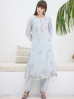 Floral Embroidered Thread Work Pure Cotton Kurta & Trousers With Dupatta 6