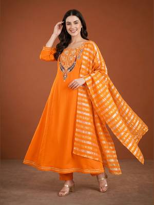 Embroidery Viscose Silk Fabric Flared Anarkali Pant and Dupatta Set 5