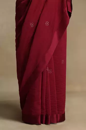 Crimson red hand embroidered chanderi saree set